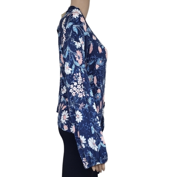 International Concepts Printed Tie-Hem Floral Top - Picture 4 of 6